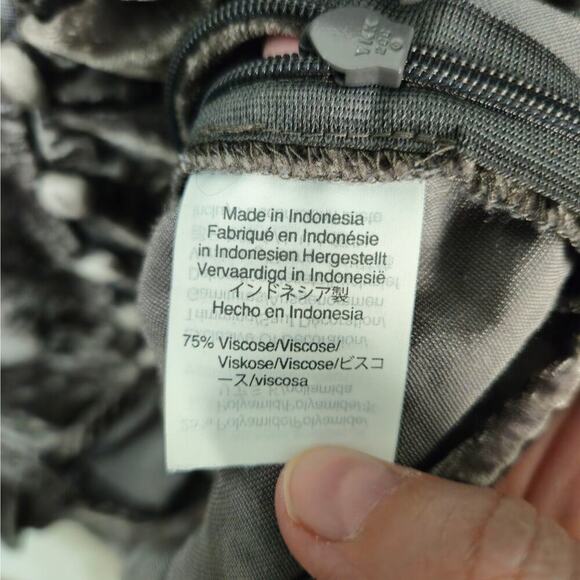 Madewell Velvet Daylight Shirt Blouse women's Size 10 Medium Button Front Ruffle - Picture 7 of 9